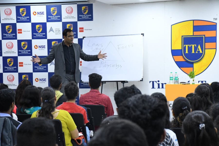 Workshop on ‘Live The Future You Want’ With Renowned Speaker Bhupendra Singh Rathore